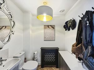 Photo 20- click for photo gallery